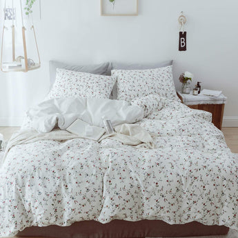 SereinHaven Floral Duvet Cover Sets with Zipper Closure, Red Flowers Pastoral Style Pattern Printed on White, Grey and White Stripe on Reverse, Ultra Soft and Easy Care (3pcs, King) - MooMee